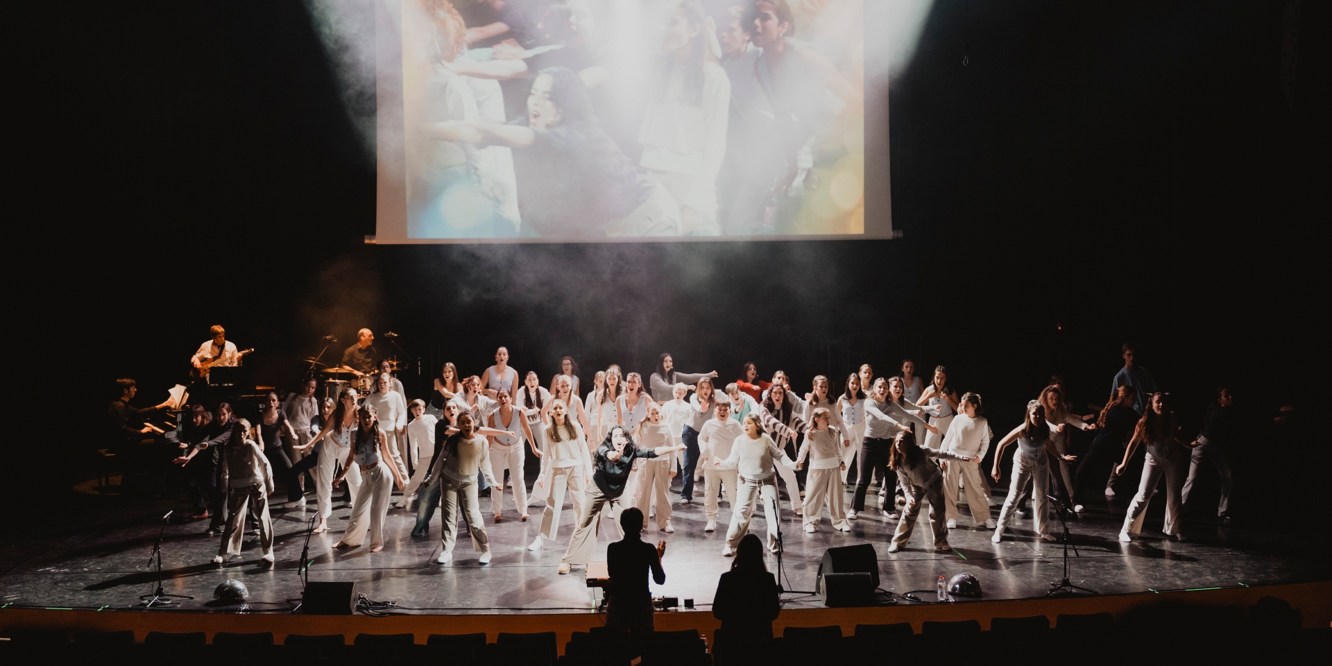 Conciertos Música en Vivo: Coral Món de Veus y Coral Geriona Infantil i Juvenil