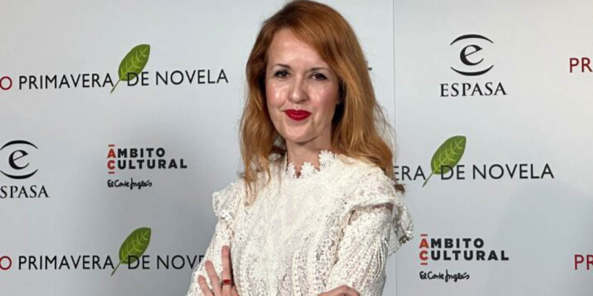 Firma de libros y presentación de Vanessa Montfort