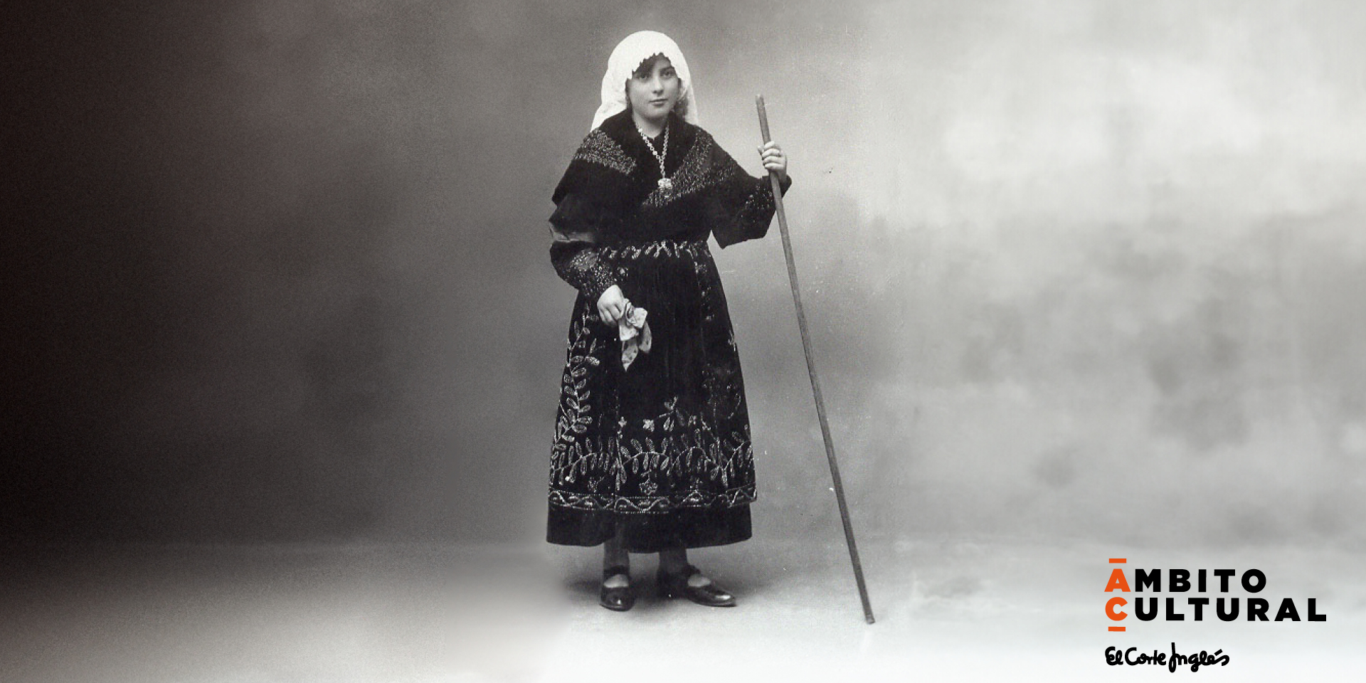 Exposición Picheleiras: O traxe tradicional nas terras de Compostela