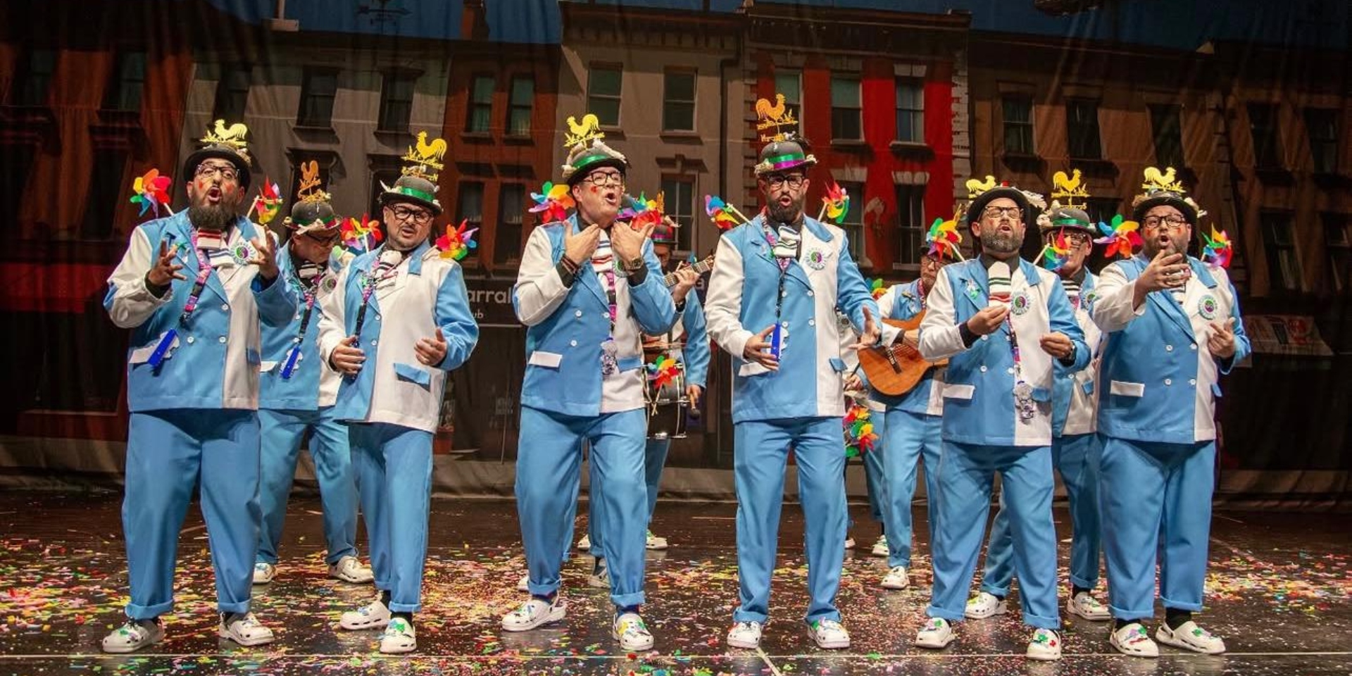 Actuación musical de la murga del Chancla y de Morta “Venimos de Madrid y sin remordimiento” y de la comparsa El refugio de las sombras