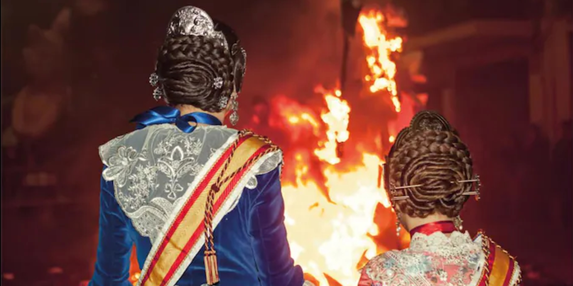 PRESENTACIÓN DEL LIBRO "LAS FALLAS DE VALENCIA" DE BALTASAR BUENO TÁRREGA