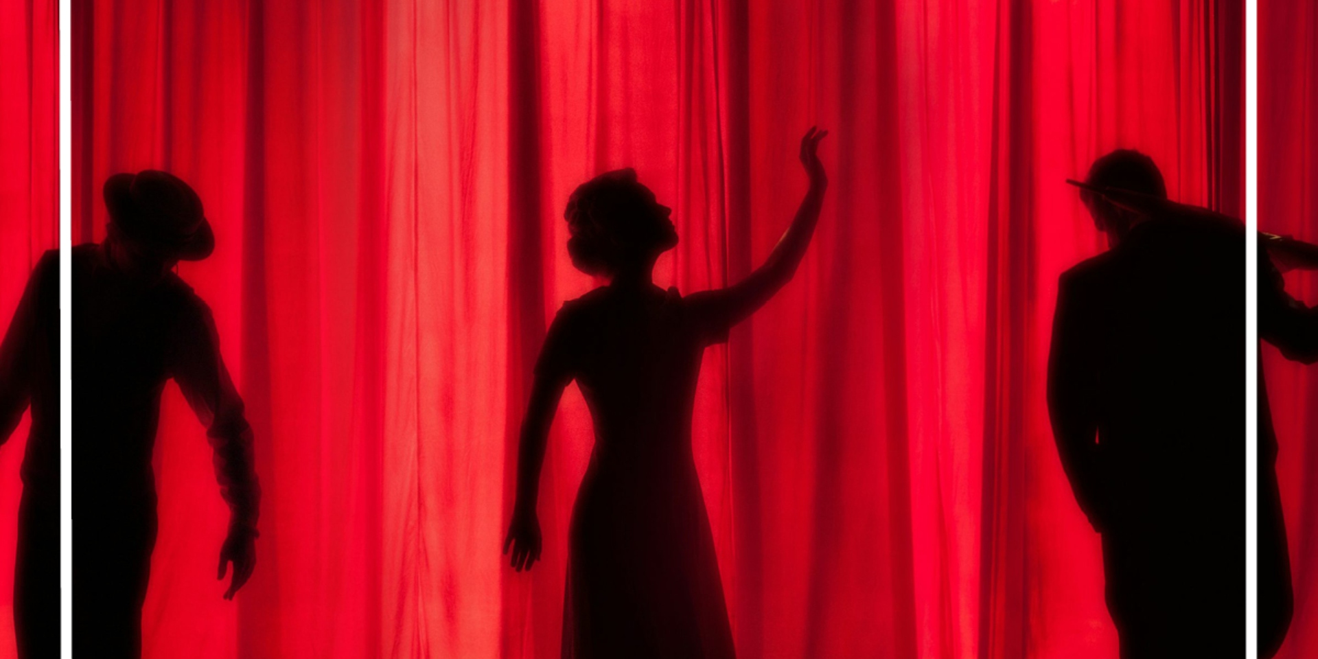 Theatre performance “Cajón de-sastre”