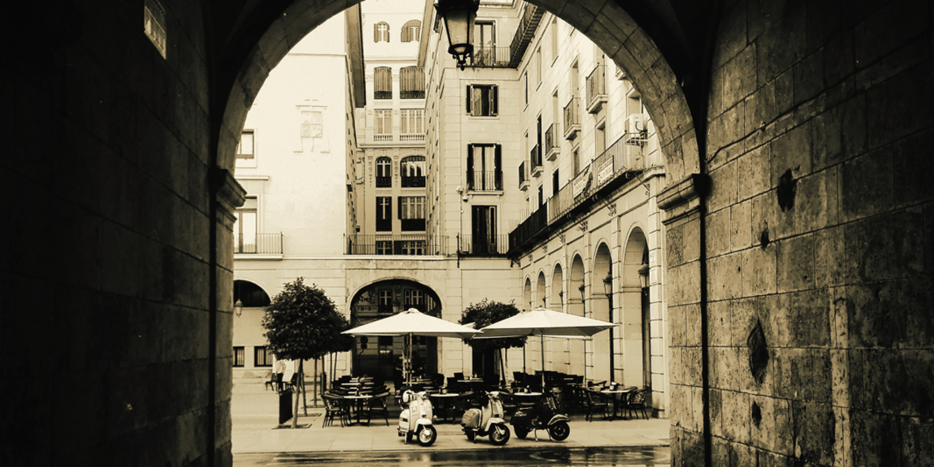PHOTOMED XXII Exposición Fotográfica 'CALLES CON ENCANTO'